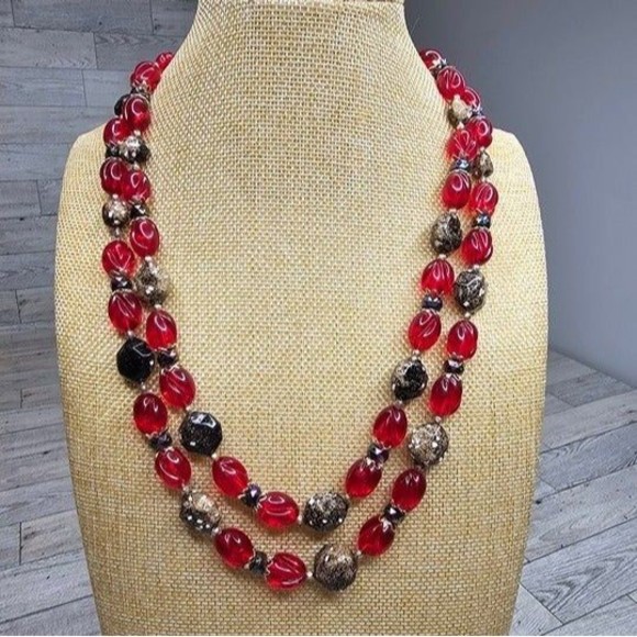 Hong Kong Red, Black and Gold Beaded Necklace Hook Closure  21"L + Ext. - Picture 1 of 5